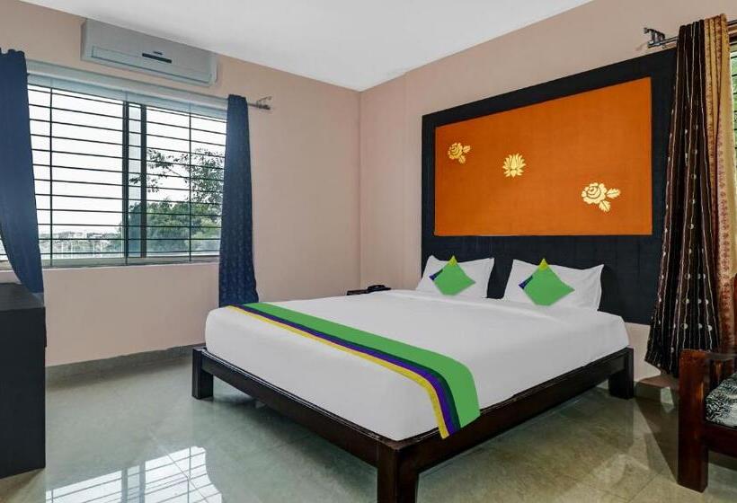 带大床的标准间, Grand Jp Inn Near 2 Km From Gundlupet Bus Stand