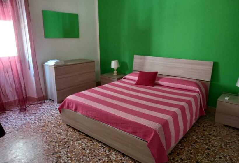 Номер Deluxe, Camere In Affitto