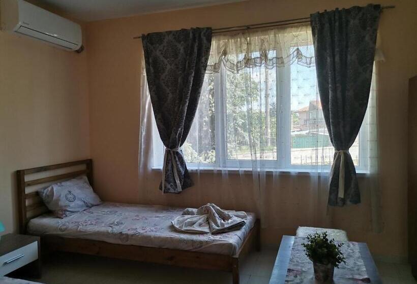 Номер Стандарт, Guest House 51