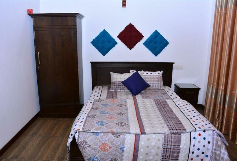 Номер Deluxe, Prince Palace