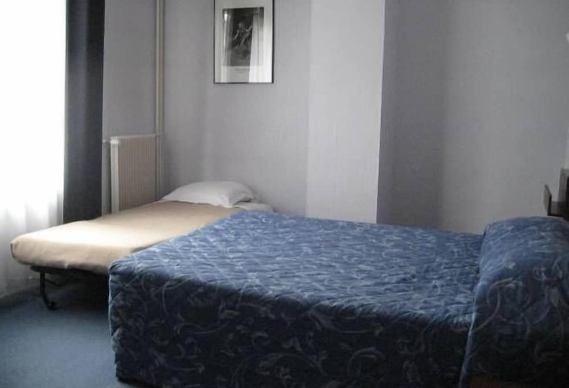Номер Стандарт Трехместный, Hôtel Le Domino