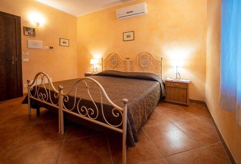 Вилла с 1 спальней и бассейном, Podere Somboli