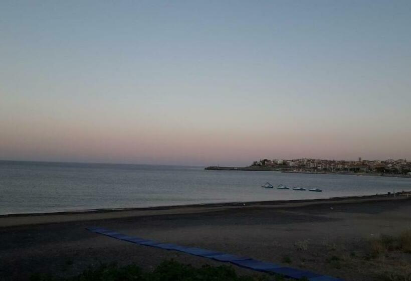 اتاق استاندارد چهار تخته, B&b L Ulivo