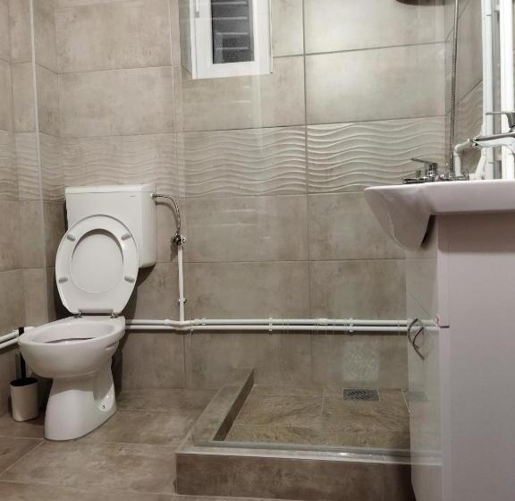 اتاق استاندارد سه نفره, Apartment Phillip Rooms