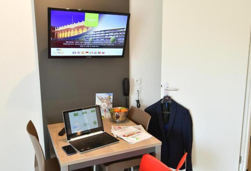 Полулюкс, Appart Hôtel Mer & Golf City Bordeaux   Bruges