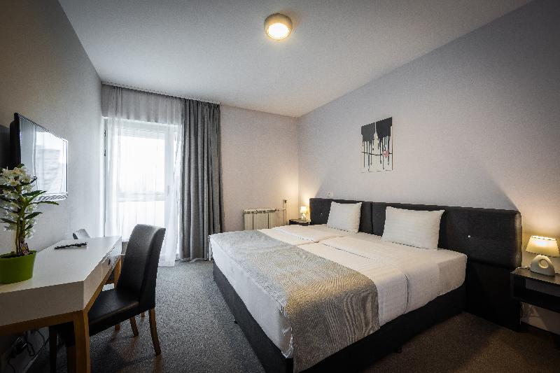 اتاق سوپریور, Bleecker Hotels