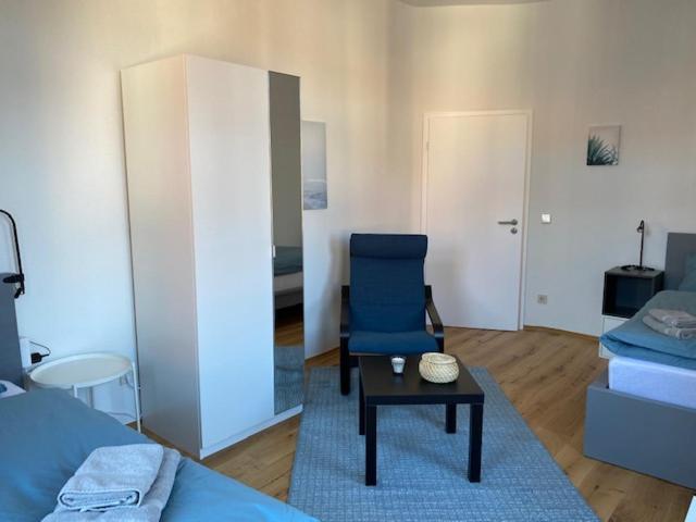 带共用浴室的标准房间, Gästehaus Windheim Ettlingen Stadt