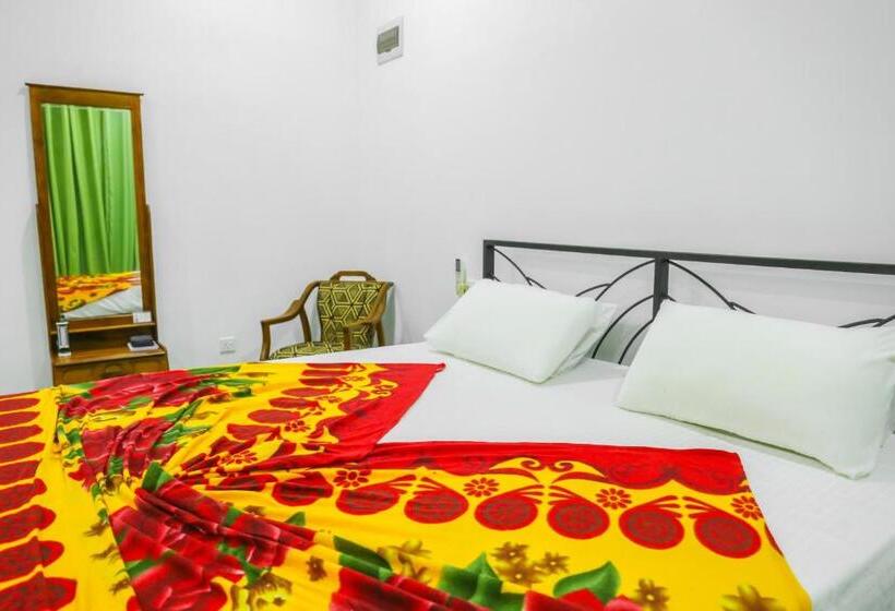 اتاق لوکس, Sandy Palms Guesthouse