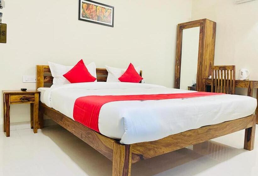 Номер Deluxe, Panchsheel Inn