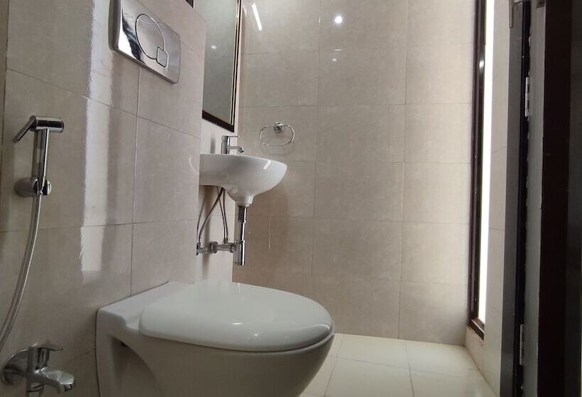 Номер Deluxe, Panchsheel Inn