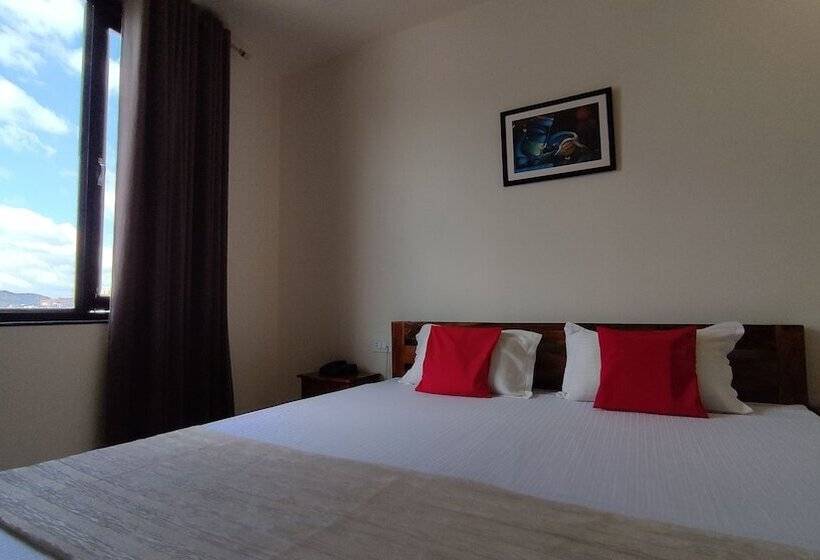 Номер Deluxe, Panchsheel Inn