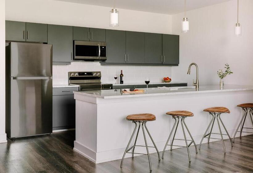 标准工作室, Sonder Midtown South