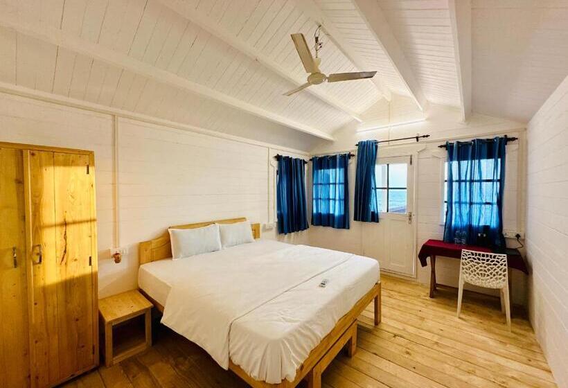 带大床的套房, Cocos Beach Resort