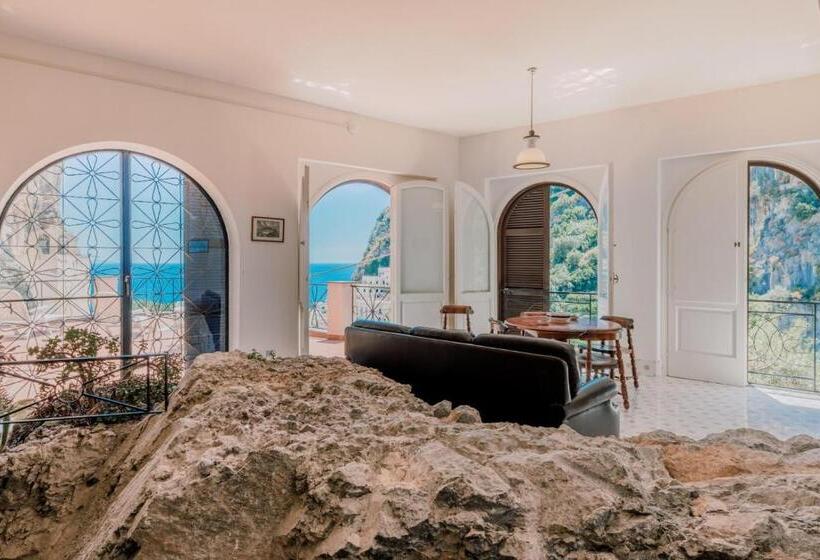 1 Bedroom Apartment with Terrace Sea View, Residence Villa Rosa