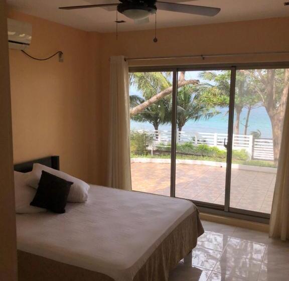 Вилла 1 Спальня, Amami Beachfront Villa With Private Beach