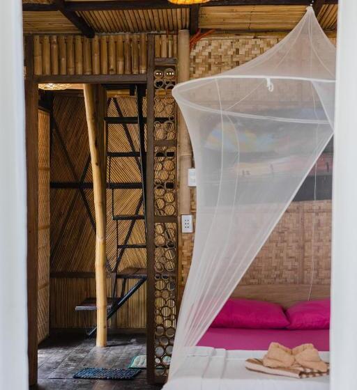 Бунгало Deluxe, Amami Beachfront Villa With Private Beach