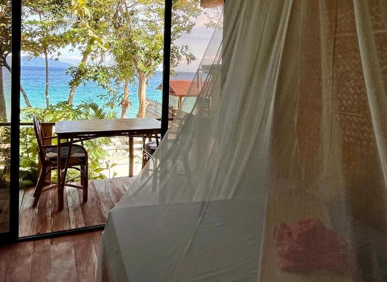 Бунгало Стандарт Вид на Море, Amami Beachfront Villa With Private Beach
