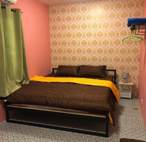 اتاق استاندارد با تخت بزرگ, Golf House