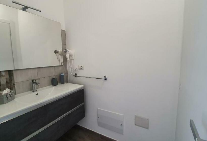 Номер Deluxe, B&b Dea Madre