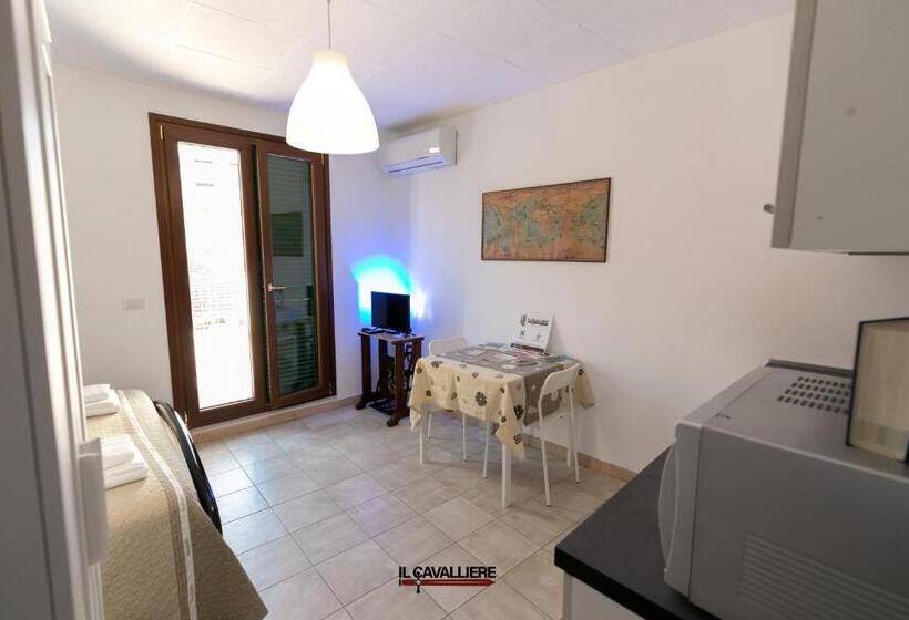 آپارتمان 1 خوابه با تراس, Il Cavalliere Bed & Breakfast