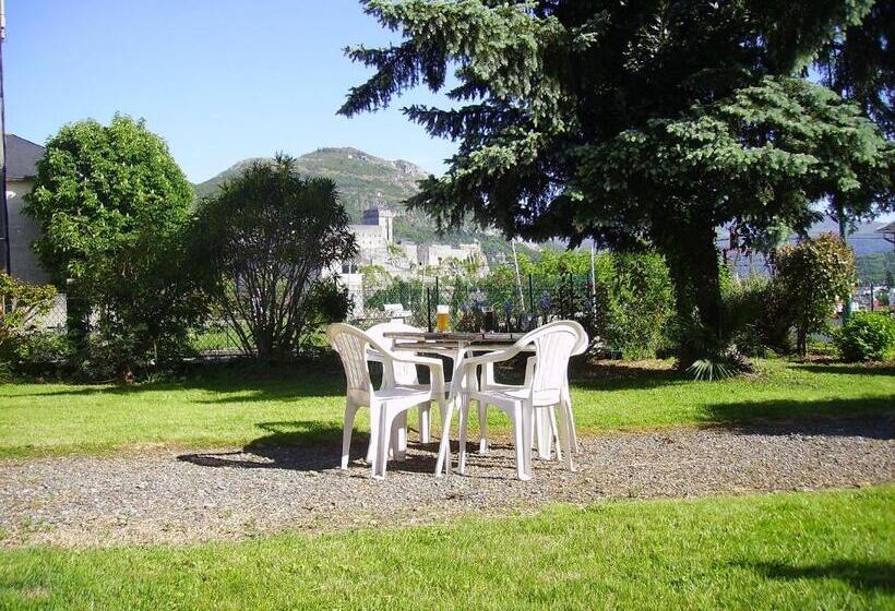 חדר קומפורט לשלושה, Hôtel Du Clos Fleuri