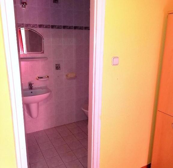 スタンダードルーム, Széplak Apartman
