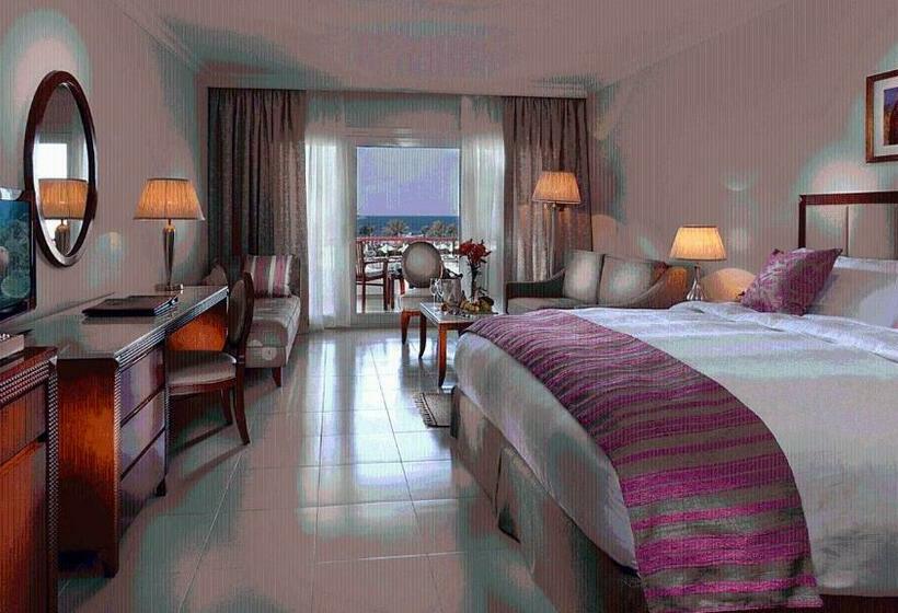 اتاق لوکس با چشم‌انداز دریا, Baron Palace Sahl Hasheesh