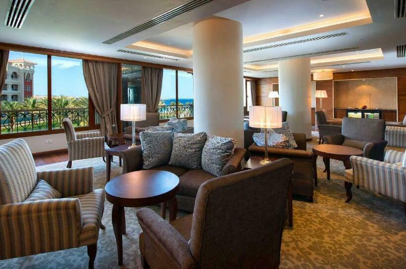 اتاق لوکس با چشم‌انداز دریا, Baron Palace Sahl Hasheesh