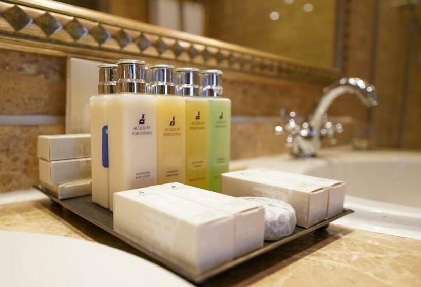 سوییت, Baron Palace Sahl Hasheesh