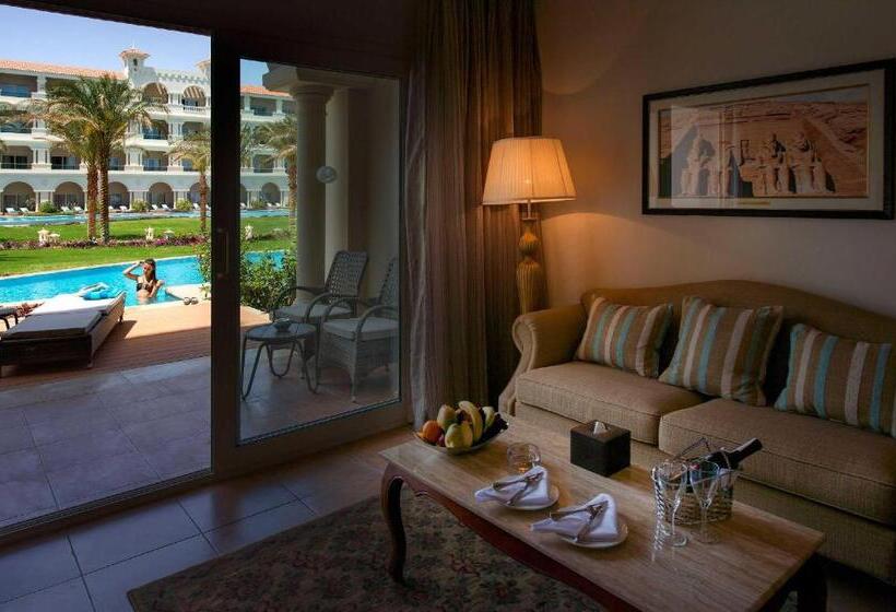 Swim-up suite, Baron Palace Sahl Hasheesh