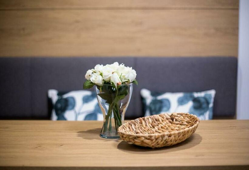 Номер Стандарт, Apartmány Na čtvrtích