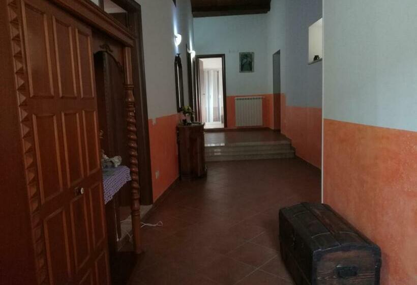 Четырехместный Номер Стандарт, Borgo Degli Amici