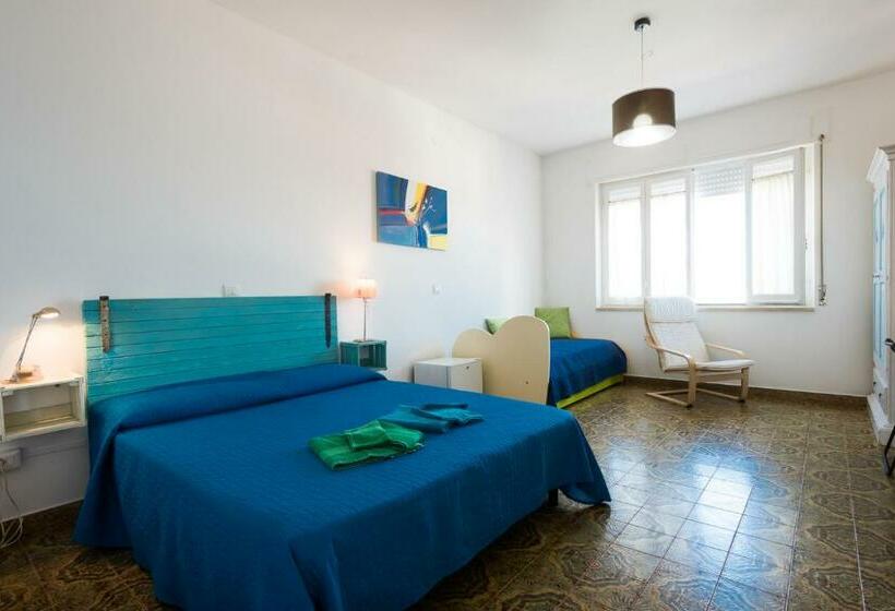 Семейный Номер Вид на Море, B&b Bentuemari
