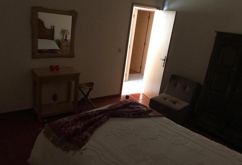 Студия Стандарт, Casa Do Outeirinho