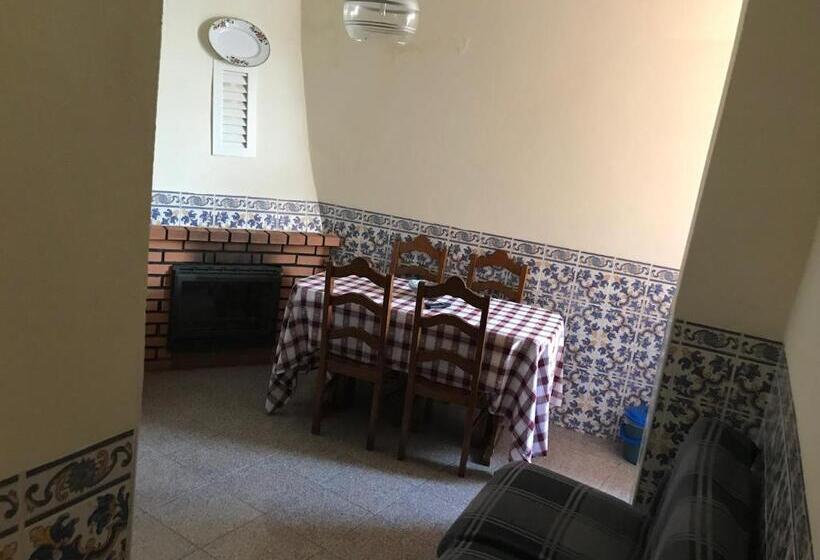 Студия Стандарт, Casa Do Outeirinho