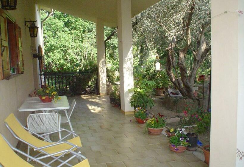 اتاق لوکس, B&b Villa Calagioli