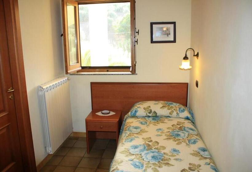 اتاق لوکس, B&b Villa Calagioli