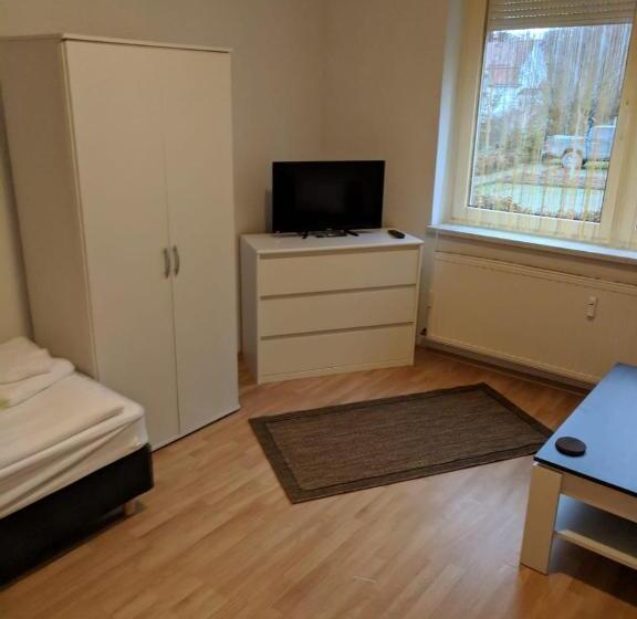 Трехместный Номер Стандарт Совместная Ванная, Hostel Schützenbrücke