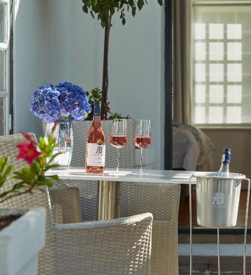 Дом 2 Спальни, Allèe Bleue Wine Estate