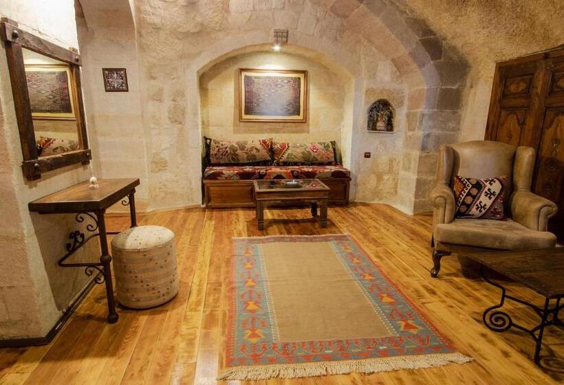 스위트, Sultan Cave Suites
