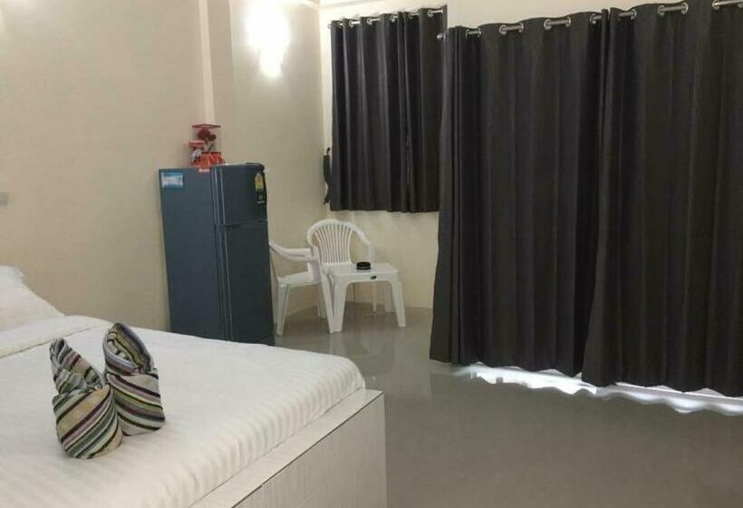 اتاق استاندارد با بالکن, Budchui Guesthouse