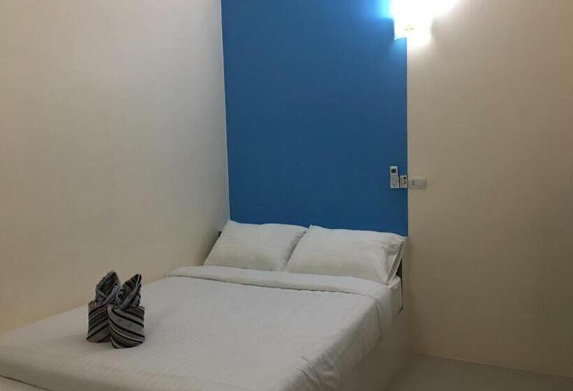 اتاق استاندارد با بالکن, Budchui Guesthouse