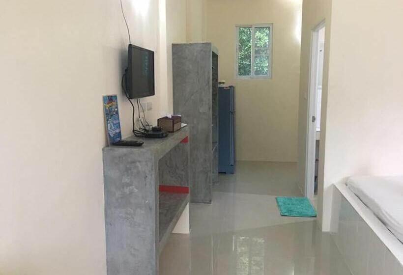 اتاق استاندارد, Budchui Guesthouse
