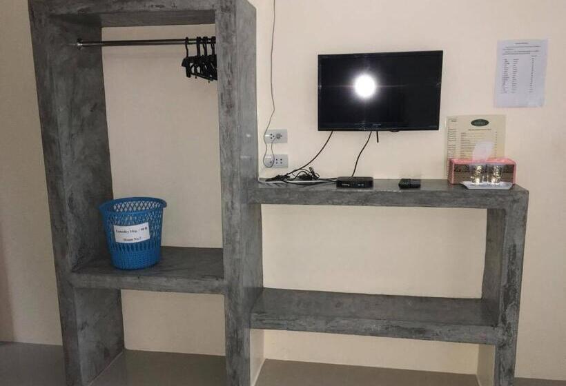 اتاق استاندارد با بالکن, Budchui Guesthouse
