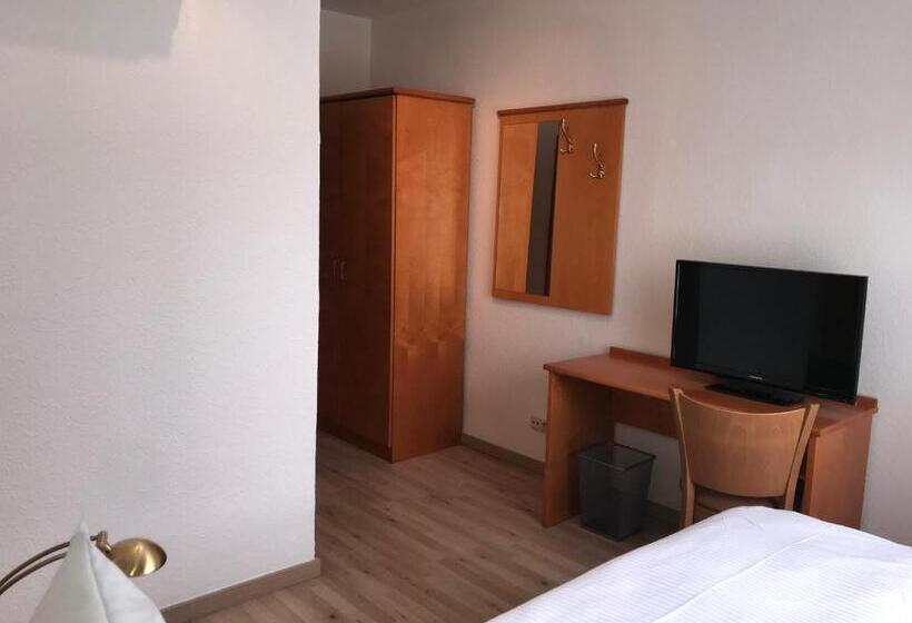 Номер Стандарт, Bff Airport Messe Schlaf   Düsseldorf