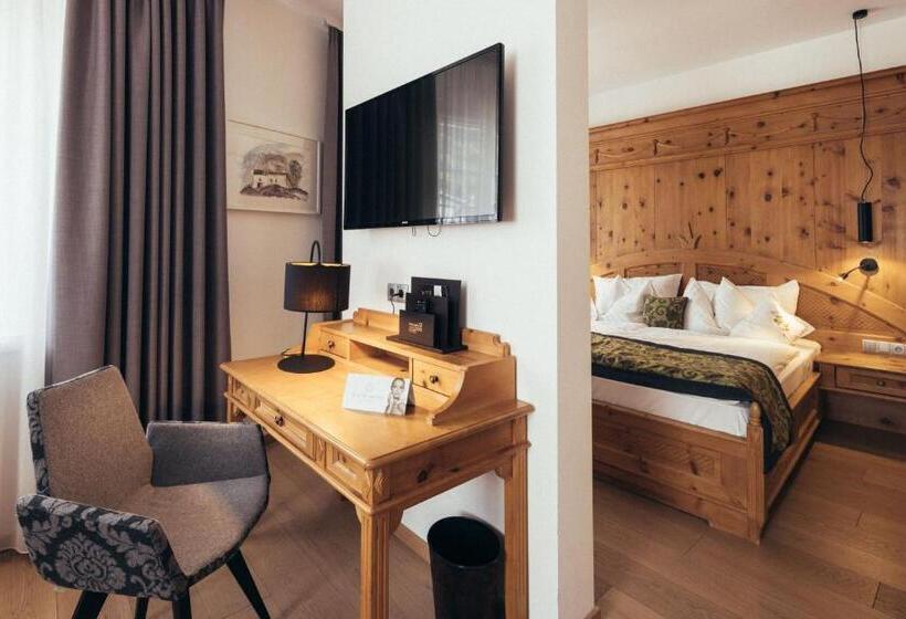 Полулюкс, Genusshotel Goldene Rose