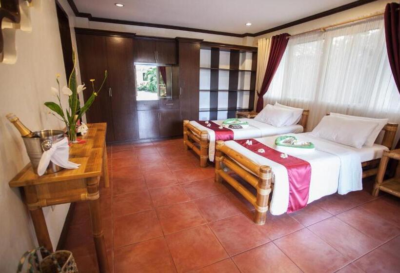 Семейный Номер, Pura Vida Beach & Dive Resort