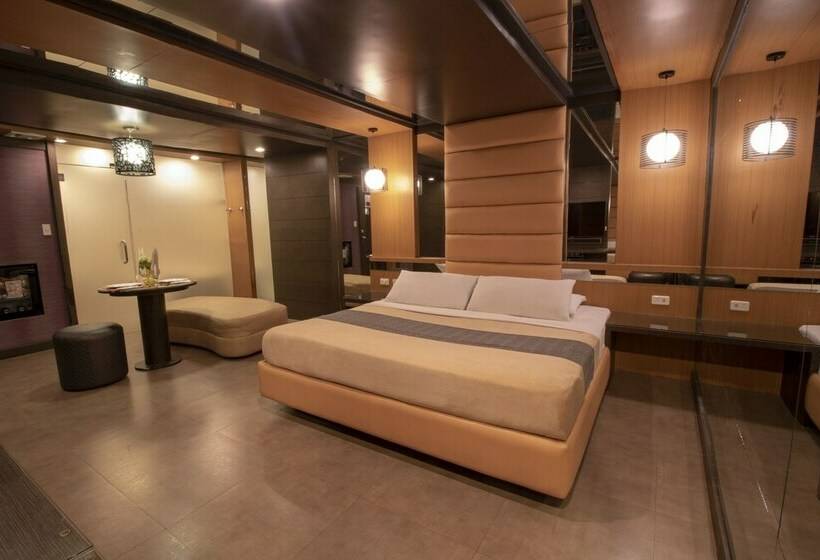 스위트, Victoria Court San Fernando   Pampanga
