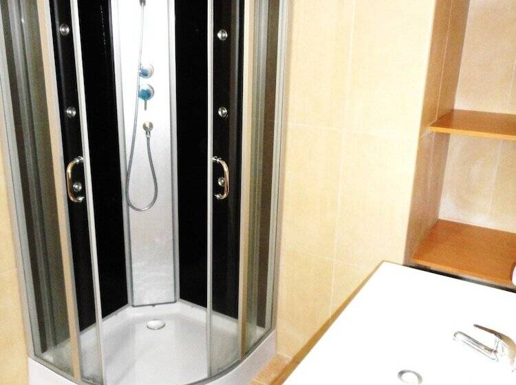 2 Bedroom Apartment Garden View, Village De Vacances Marina D Oru