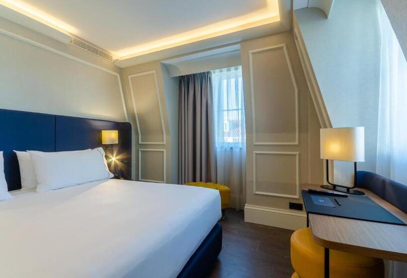 سوییت جونیور, Eurostars Lisboa Baixa